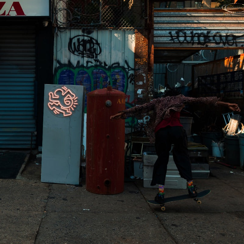Twisted Man, YP x Keith Haring, signe en néon LED